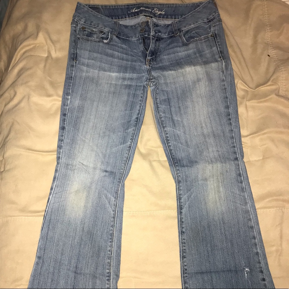 American Eagle Artist Flare Jeans